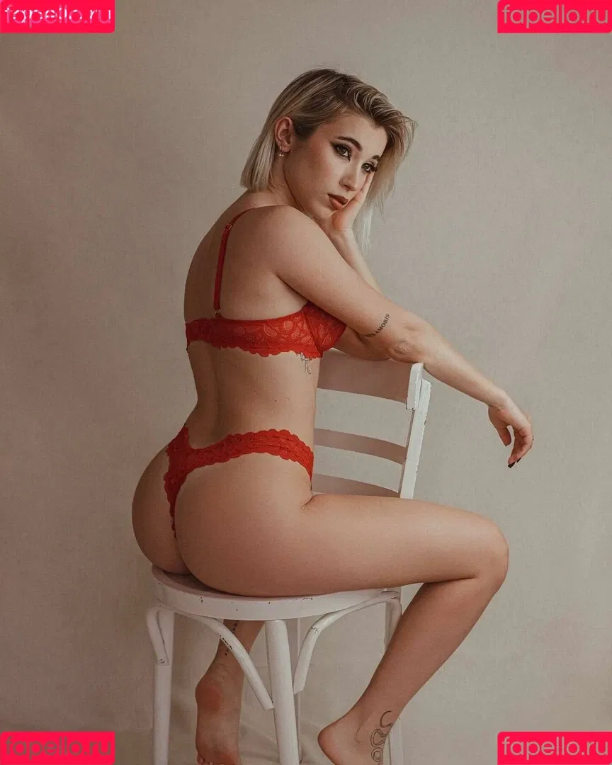 Rebeca Stones Onlyfans Photo Gallery 