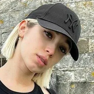 Rebeca Stones Onlyfans Photo Gallery 