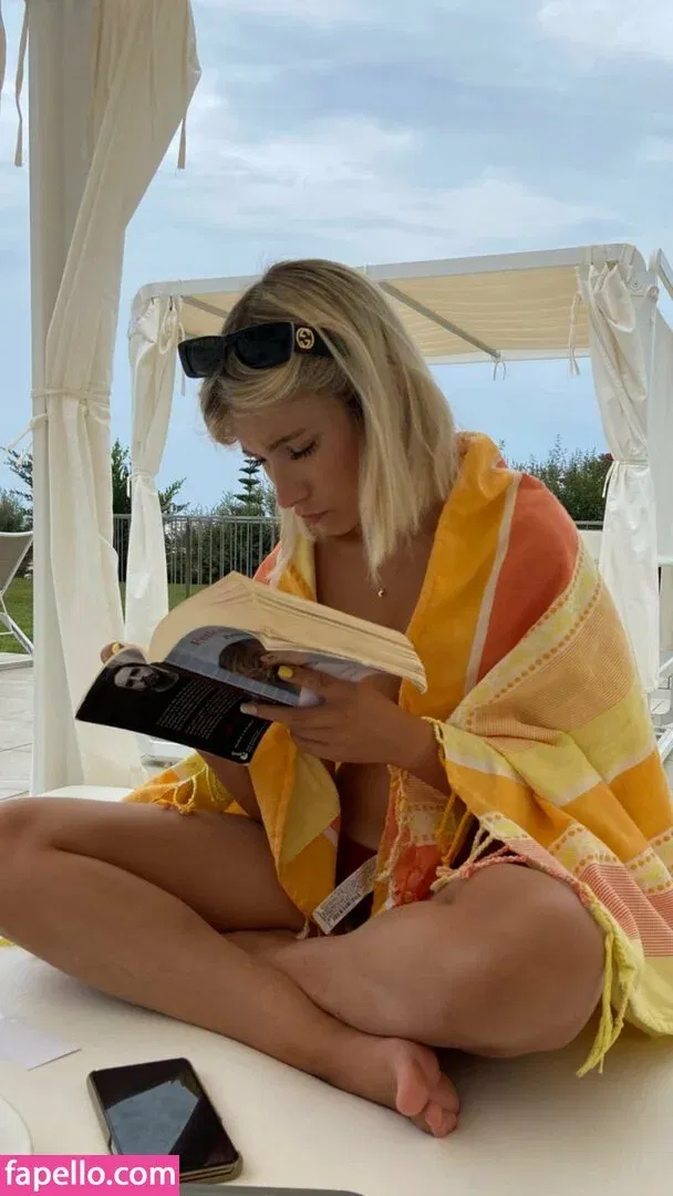 Rebeca Stones Onlyfans Photo Gallery 