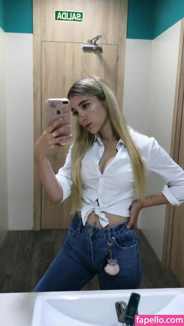 Rebeca Stones Onlyfans Photo Gallery 