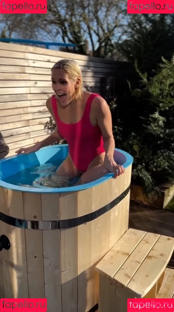 Jenni Falconer Onlyfans Photo Gallery 