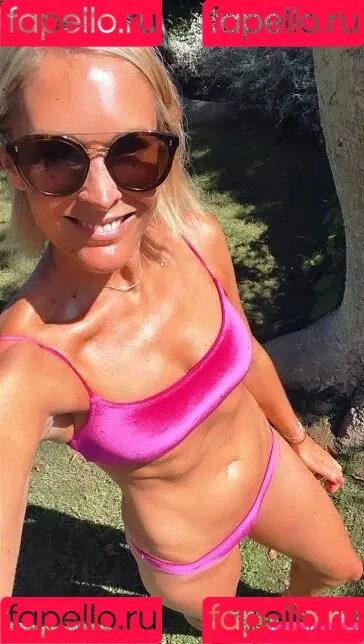 Jenni Falconer Onlyfans Photo Gallery 