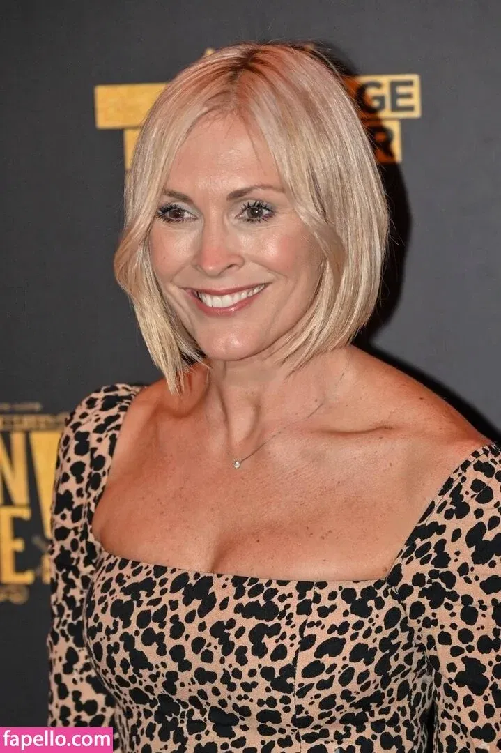 Jenni Falconer Onlyfans Photo Gallery 