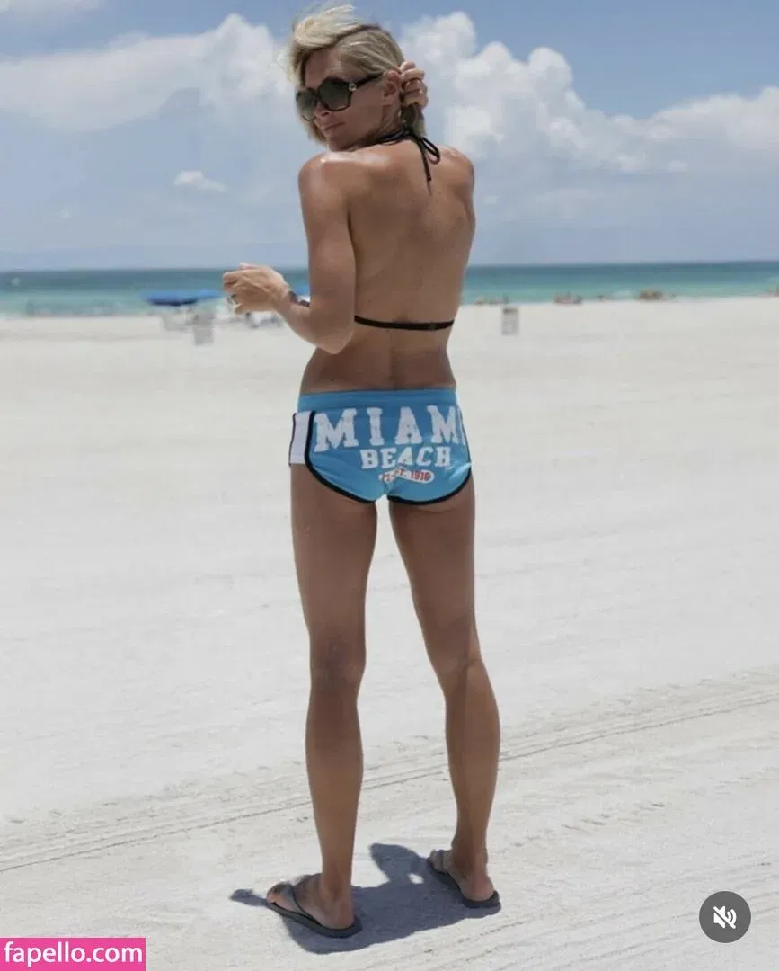 Jenni Falconer Onlyfans Photo Gallery 