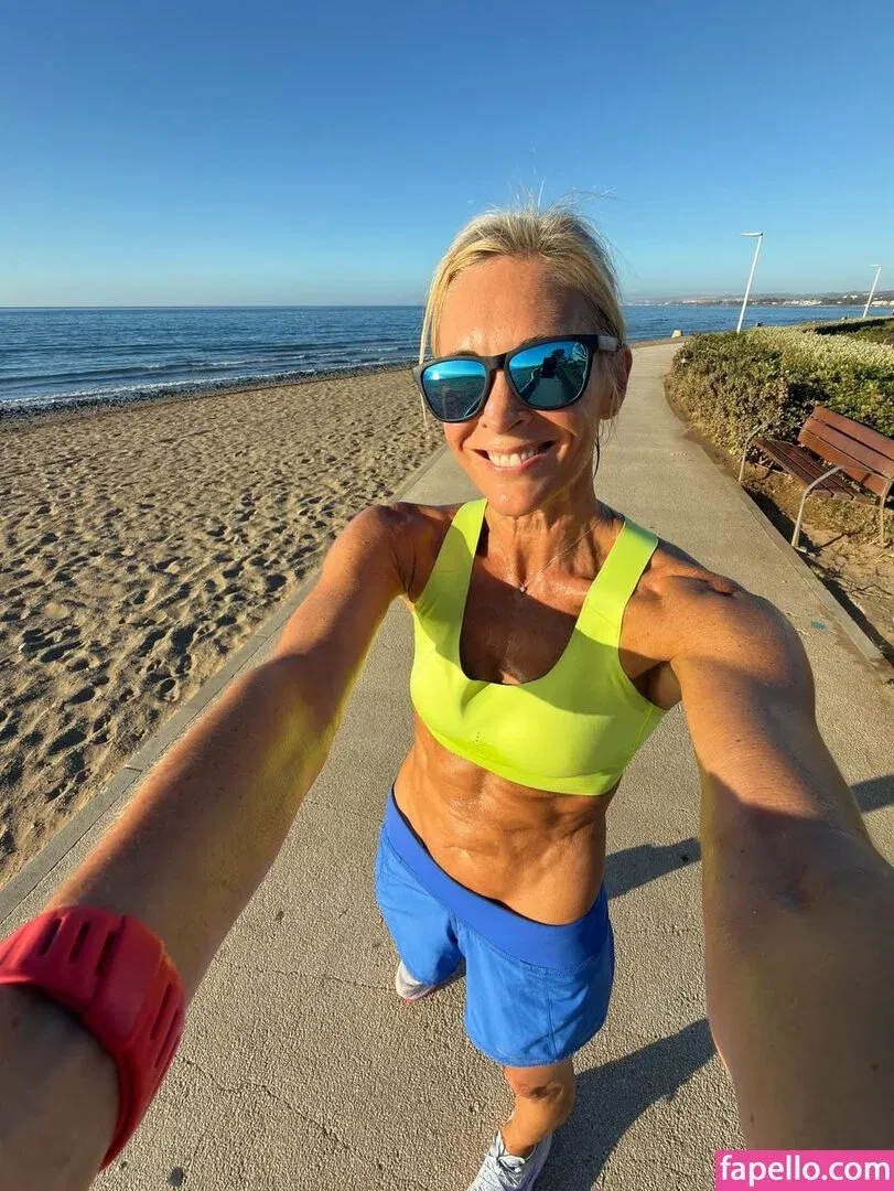 Jenni Falconer Onlyfans Photo Gallery 