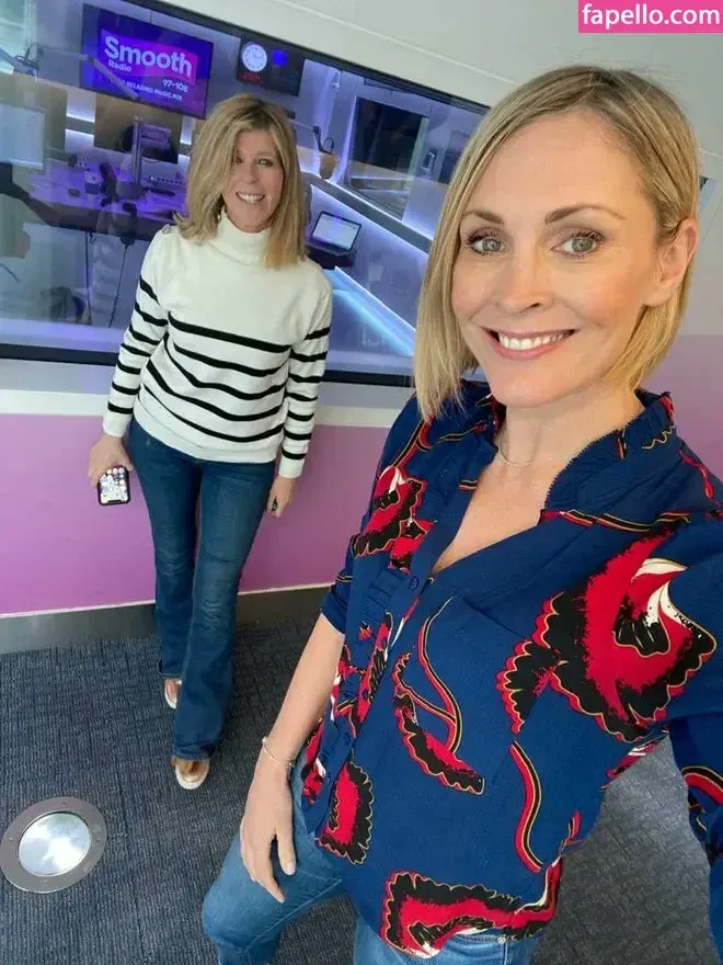 Jenni Falconer Onlyfans Photo Gallery 
