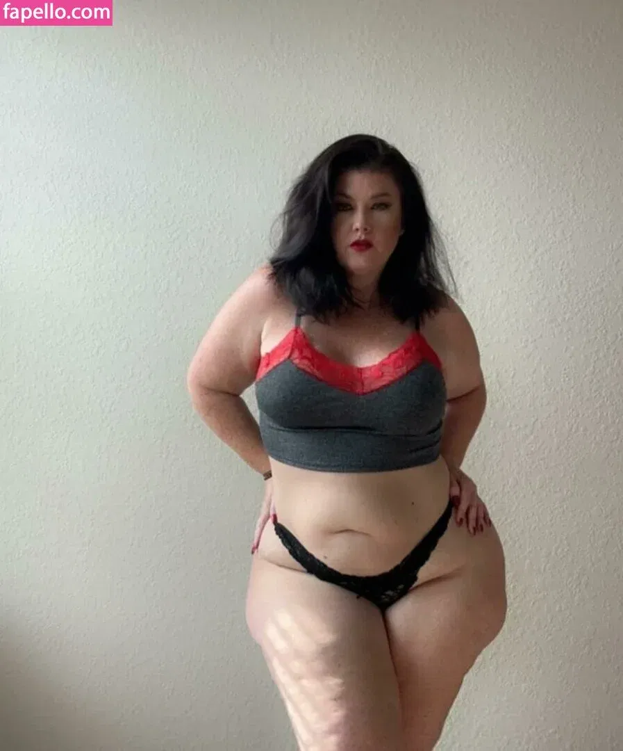 Crystal McBootay Onlyfans Photo Gallery 