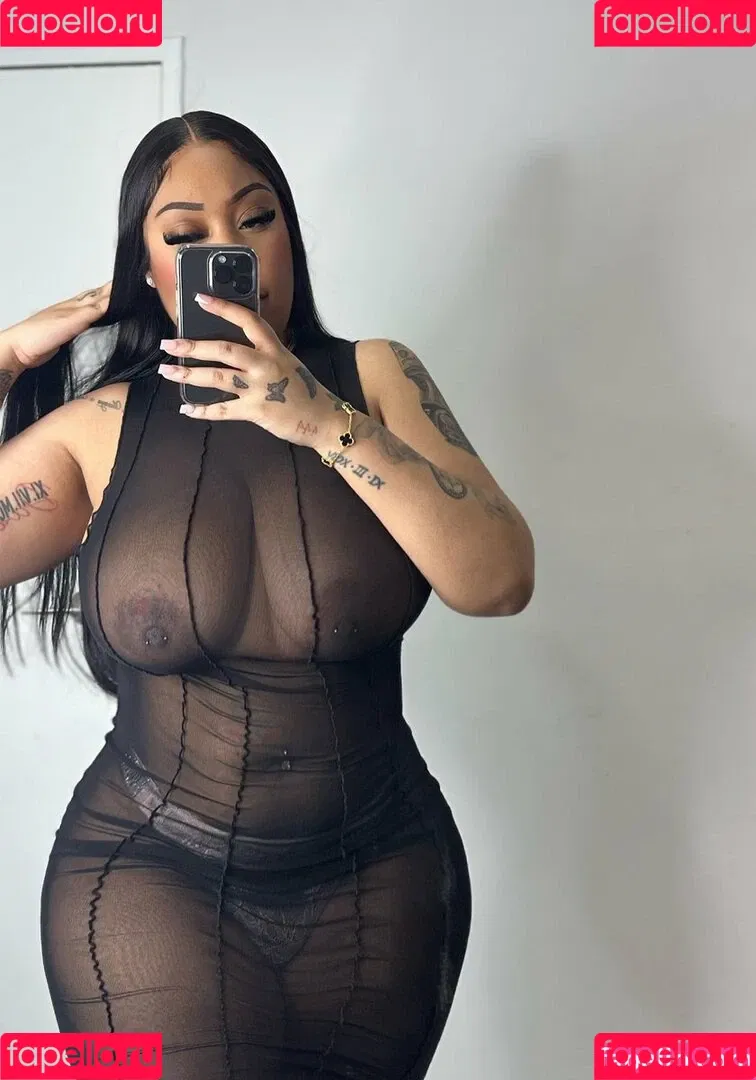 kioruncut Onlyfans Photo Gallery 