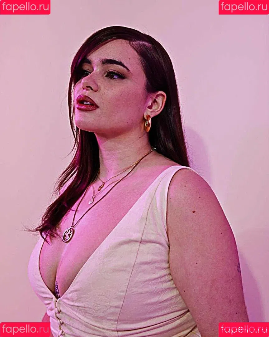Barbie Ferreira (Euphoria actress) Onlyfans Photo Gallery 