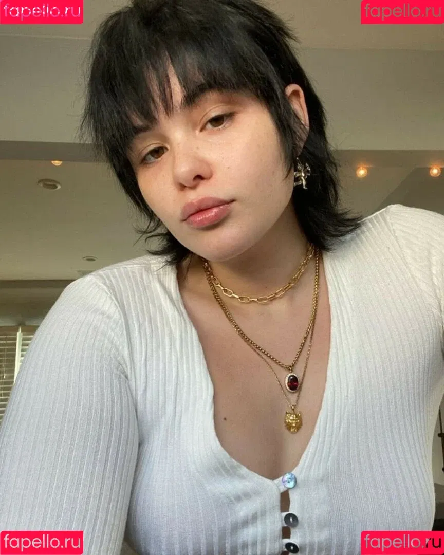 Barbie Ferreira (Euphoria actress) Onlyfans Photo Gallery 