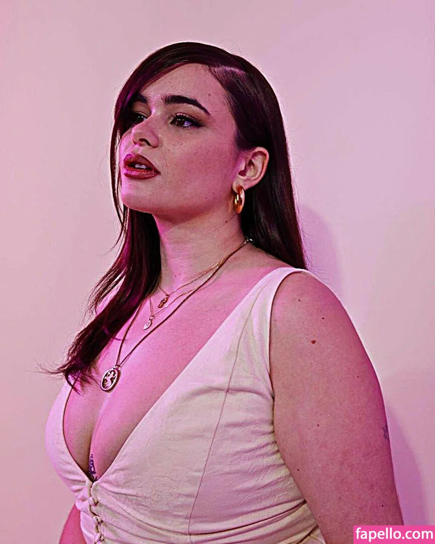 Barbie Ferreira (Euphoria actress) Onlyfans Photo Gallery 