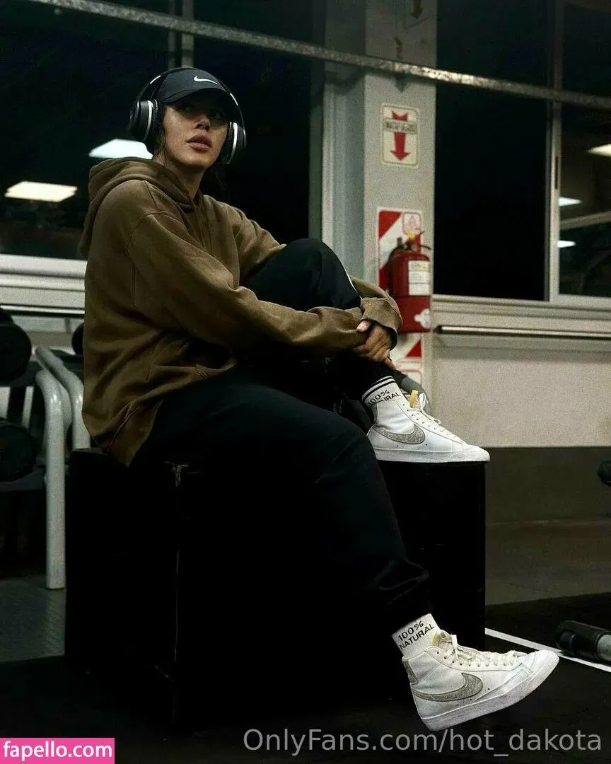 hot_dakota Onlyfans Photo Gallery 