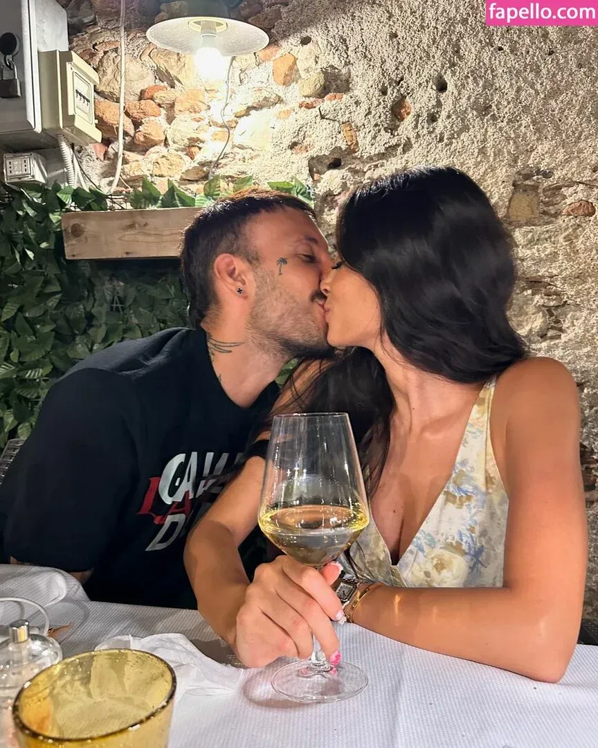 Jori Delli Onlyfans Photo Gallery 