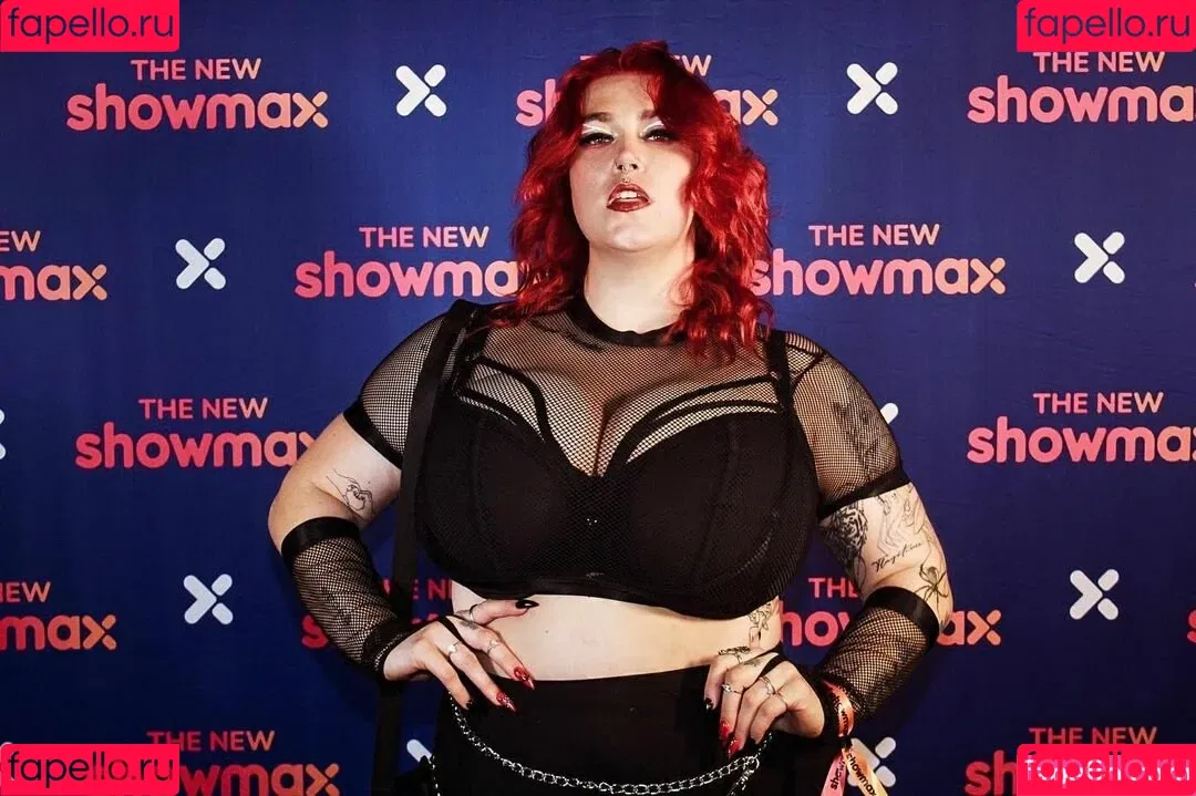 Queen Ananas Onlyfans Photo Gallery 