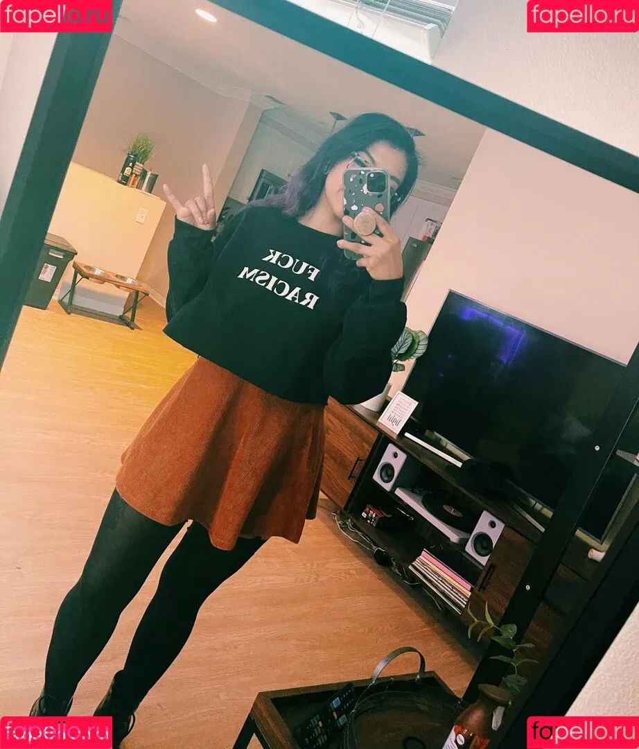 Aileen Senpai Onlyfans Photo Gallery 