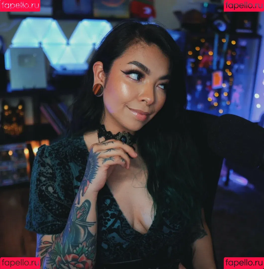 Aileen Senpai Onlyfans Photo Gallery 