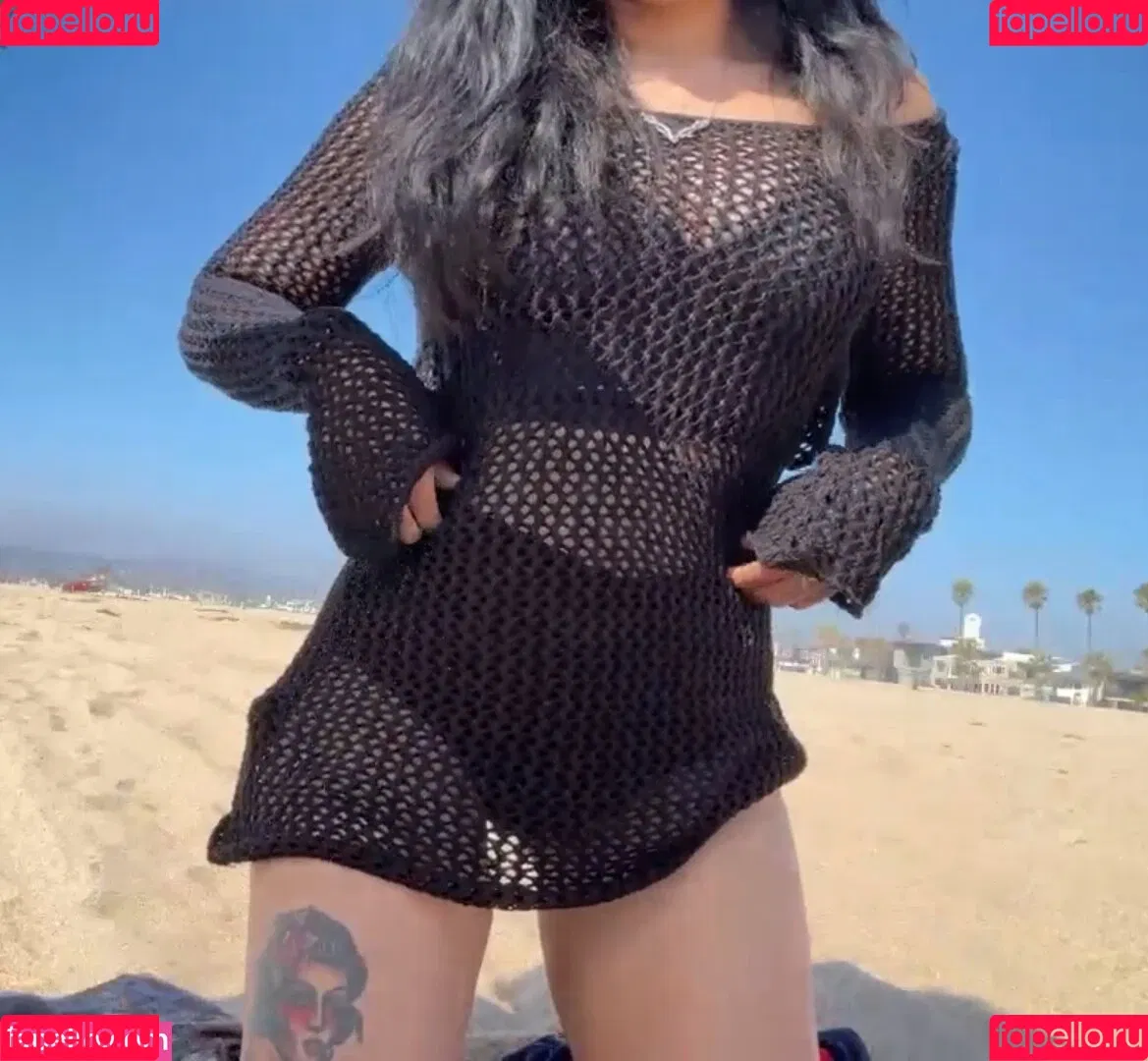 Aileen Senpai Onlyfans Photo Gallery 