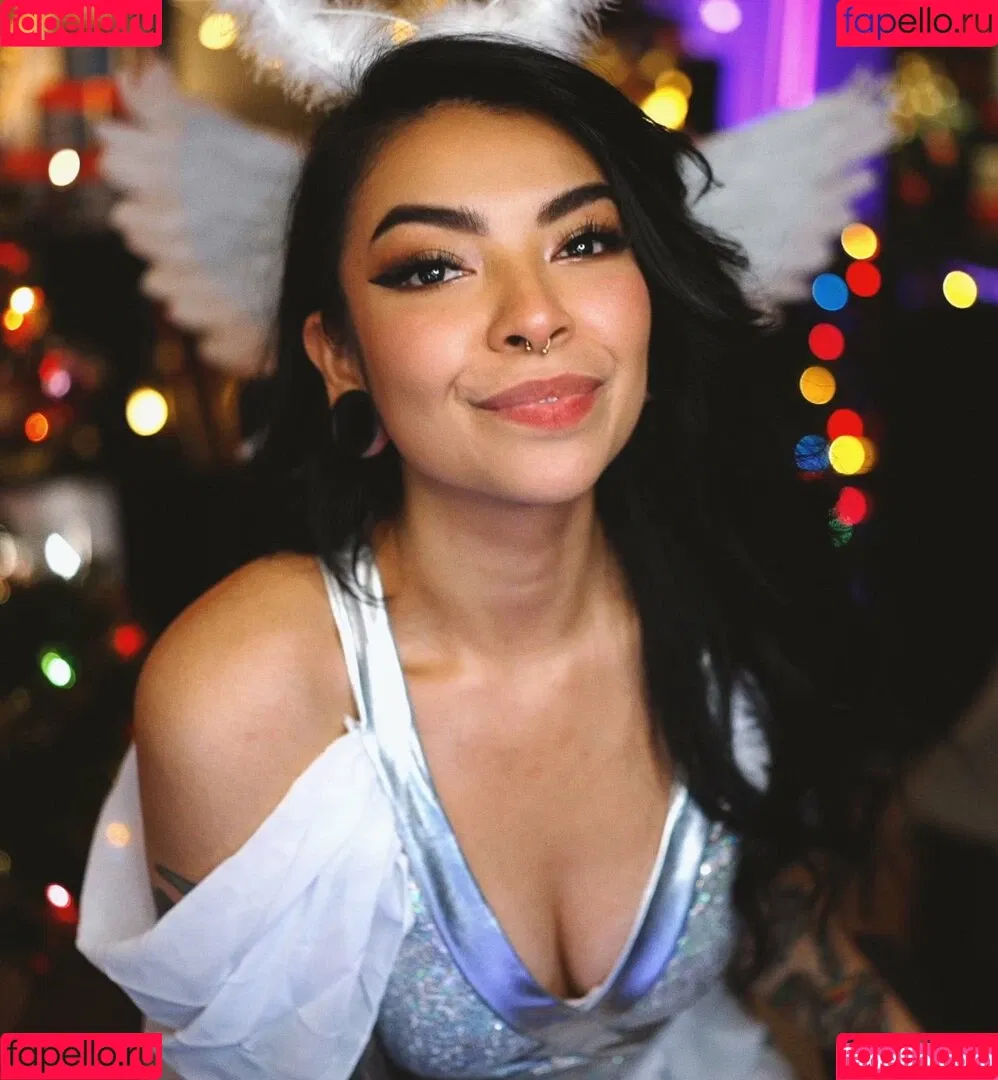 Aileen Senpai Onlyfans Photo Gallery 