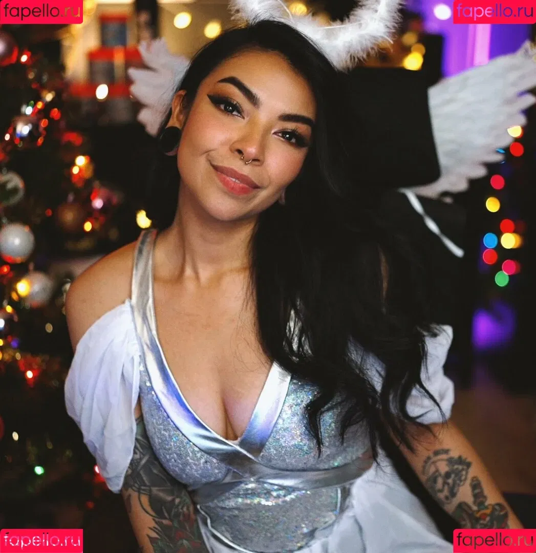 Aileen Senpai Onlyfans Photo Gallery 