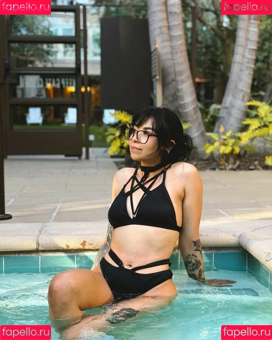 Aileen Senpai Onlyfans Photo Gallery 