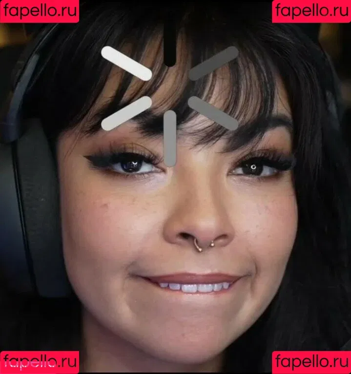 Aileen Senpai Onlyfans Photo Gallery 
