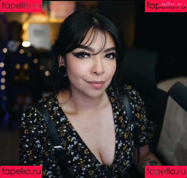 Aileen Senpai Onlyfans Photo Gallery 