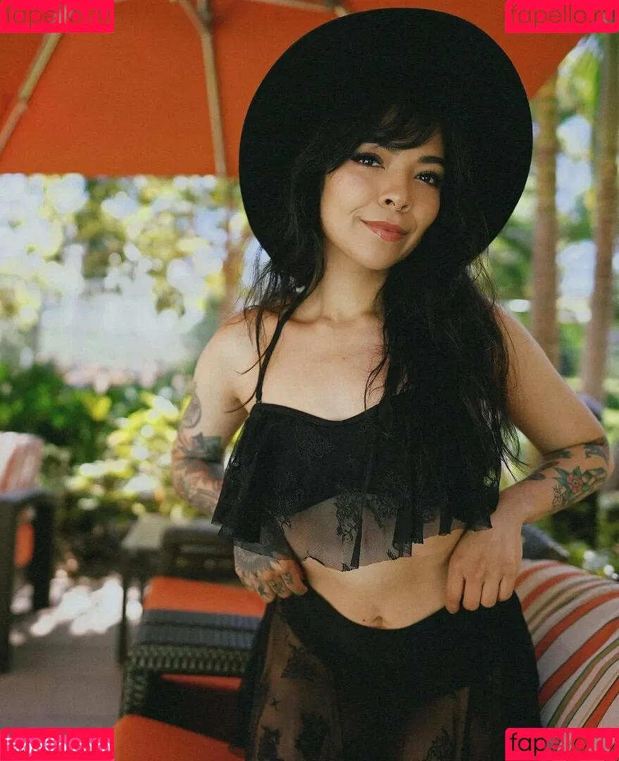 Aileen Senpai Onlyfans Photo Gallery 