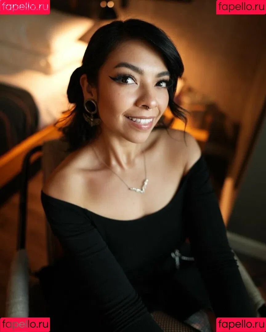 Aileen Senpai Onlyfans Photo Gallery 