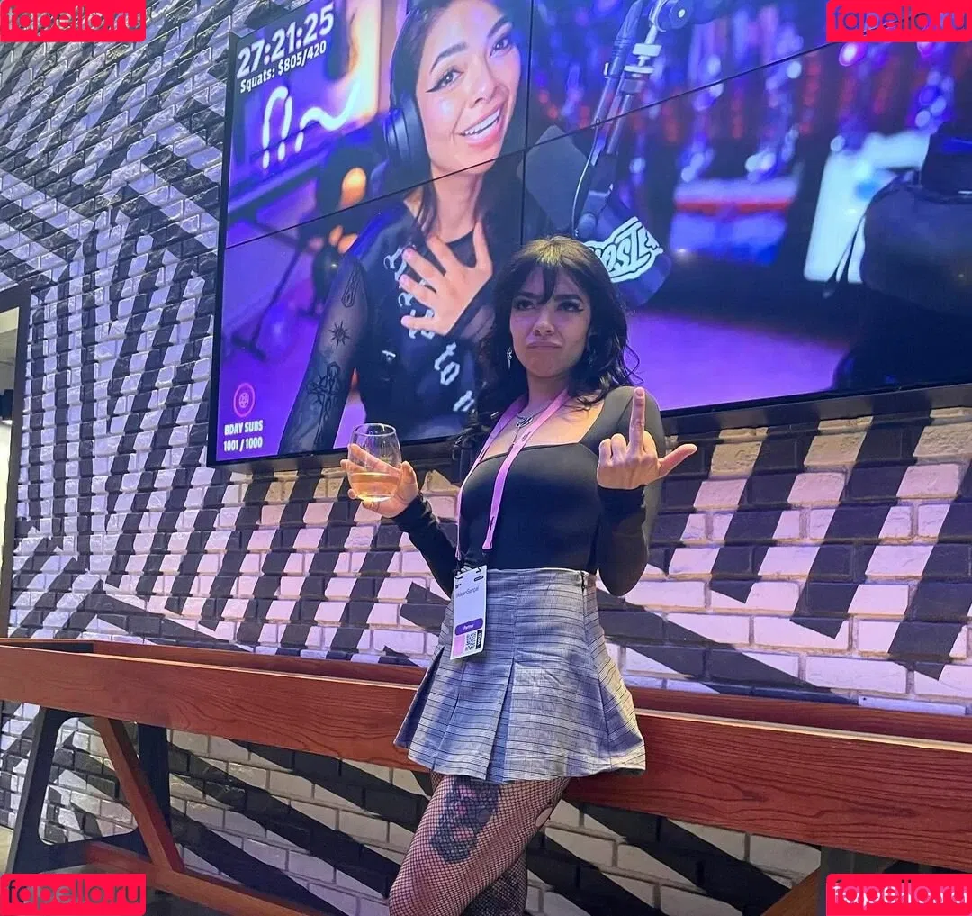 Aileen Senpai Onlyfans Photo Gallery 