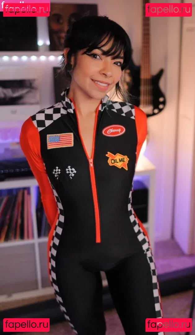 Aileen Senpai Onlyfans Photo Gallery 