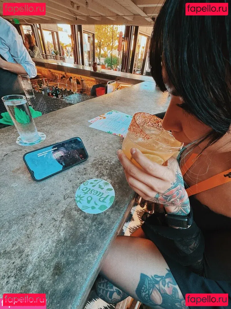 Aileen Senpai Onlyfans Photo Gallery 