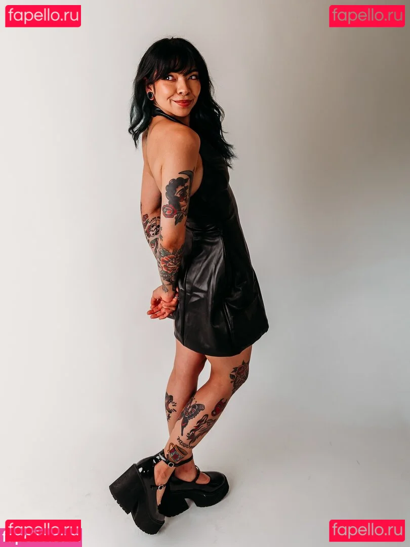 Aileen Senpai Onlyfans Photo Gallery 