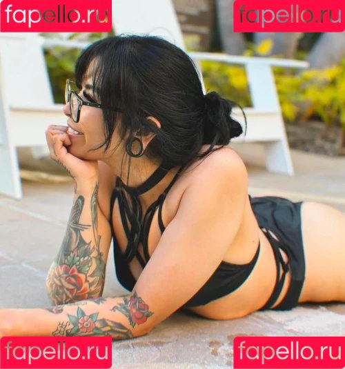 Aileen Senpai Onlyfans Photo Gallery 