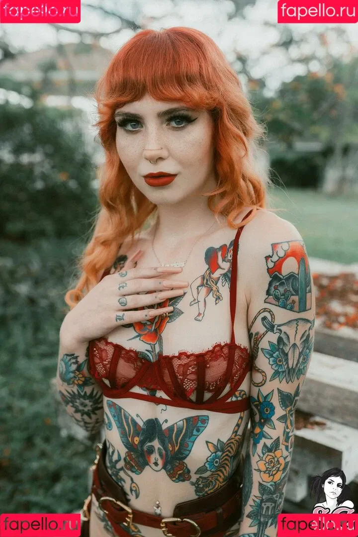 Loveless Onlyfans Photo Gallery 