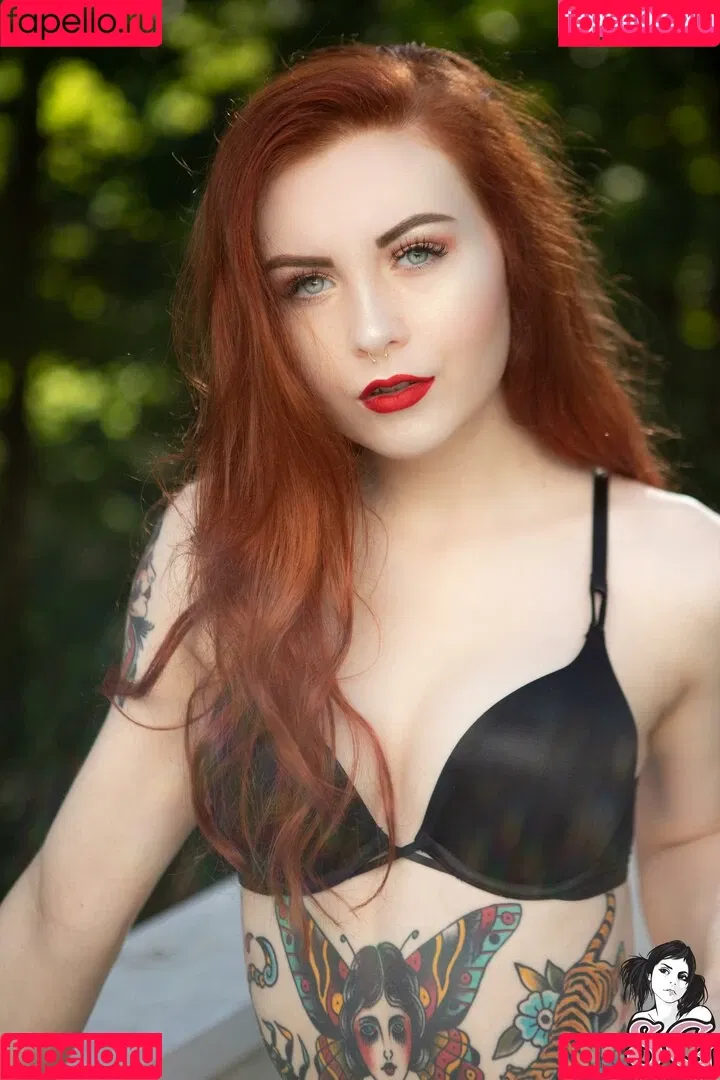 Loveless Onlyfans Photo Gallery 