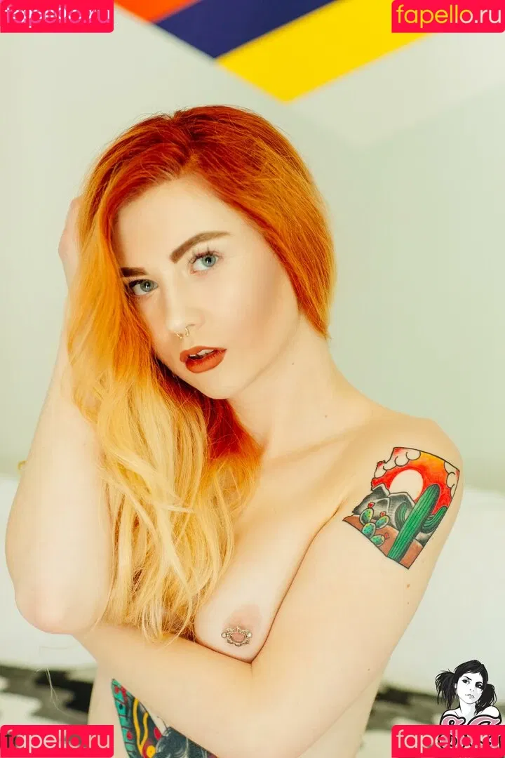 Loveless Onlyfans Photo Gallery 