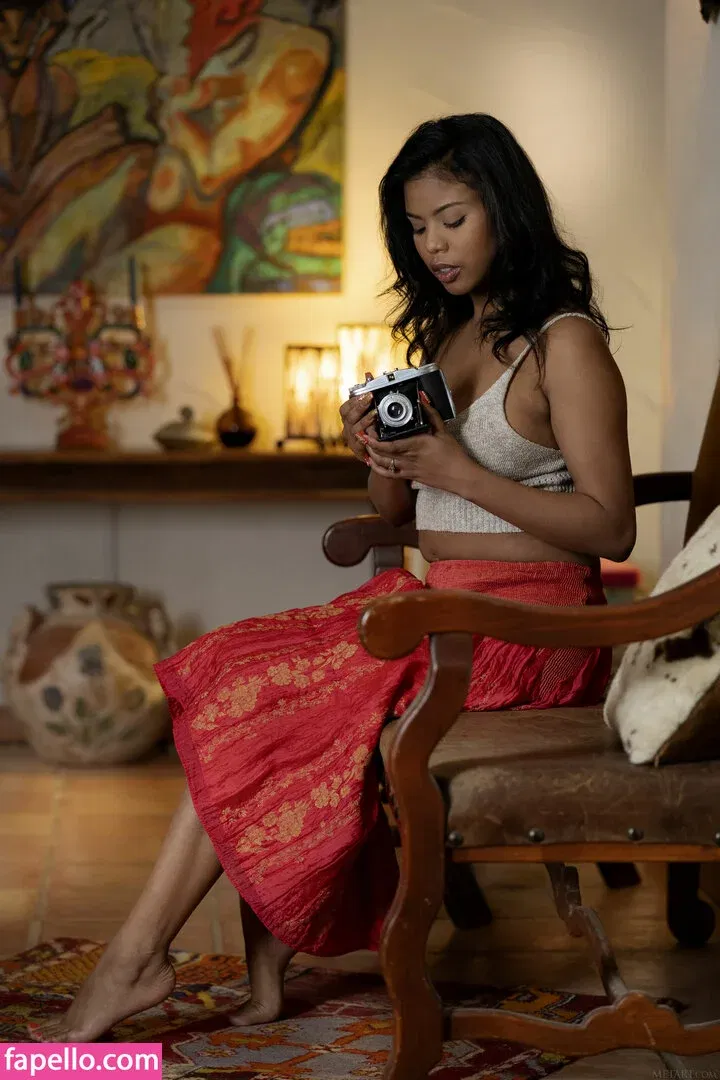 Nia Nacci Onlyfans Photo Gallery 