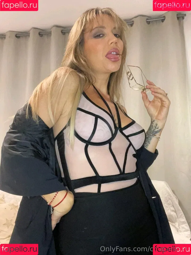 cougarshell Onlyfans Photo Gallery 