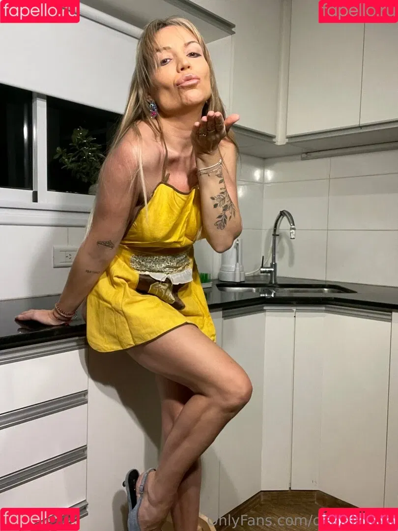cougarshell Onlyfans Photo Gallery 