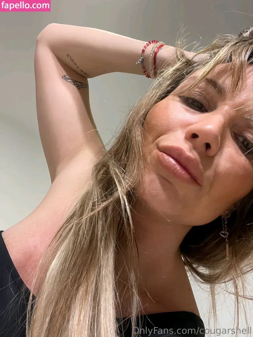 cougarshell Onlyfans Photo Gallery 