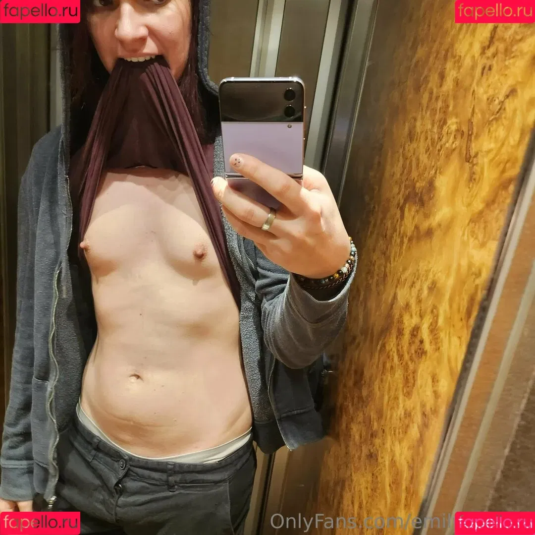 emilyretcher Onlyfans Photo Gallery 
