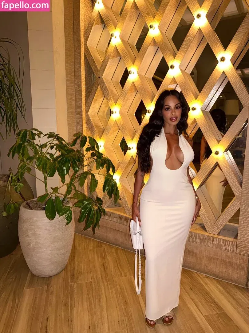 Amandinha.ad BR Onlyfans Photo Gallery 