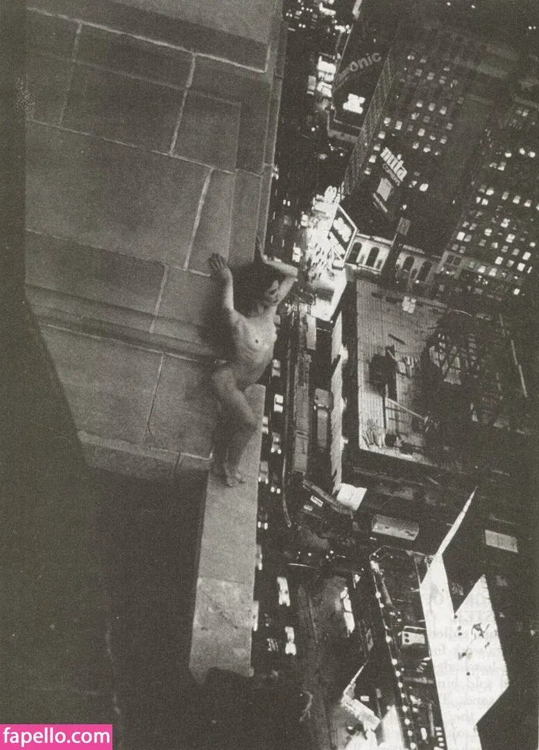 Brinke Stevens Onlyfans Photo Gallery 