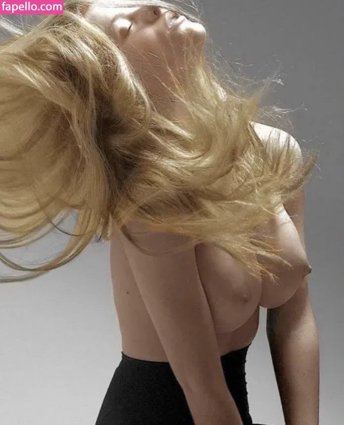 Brooklyn Decker Onlyfans Photo Gallery 