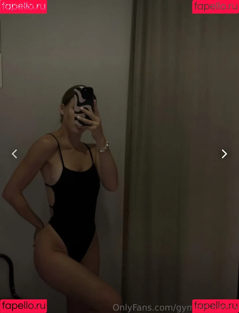 Gymgirl Nastja Onlyfans Photo Gallery 