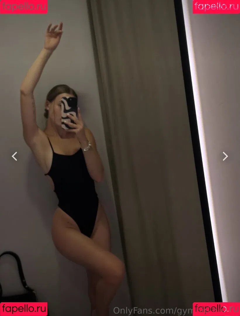 Gymgirl Nastja Onlyfans Photo Gallery 