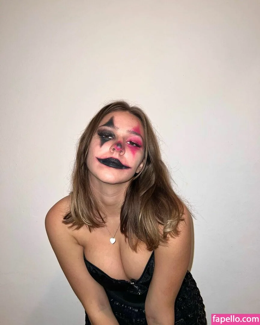 Giada Piotti Onlyfans Photo Gallery 