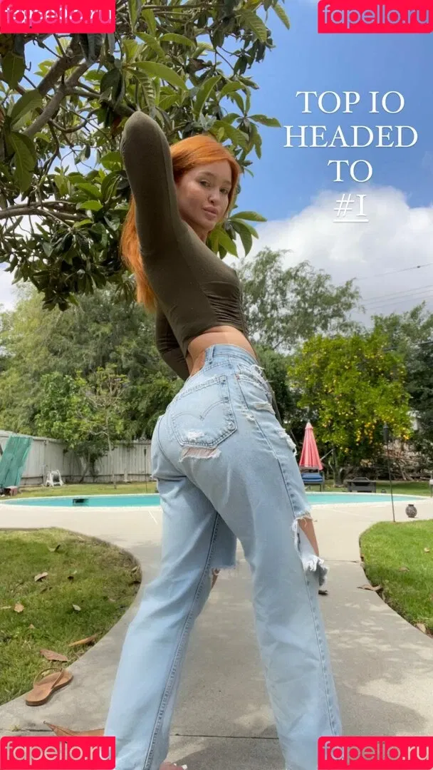 Elley Duhé Onlyfans Photo Gallery 