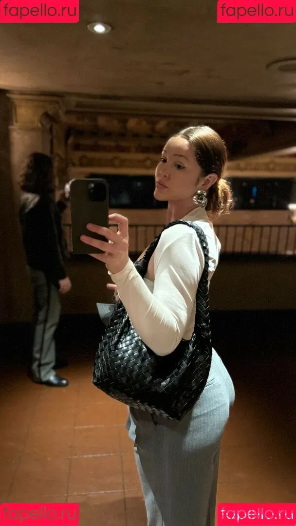 Elley Duhé Onlyfans Photo Gallery 