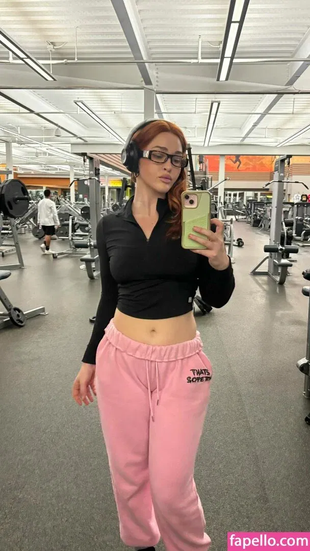 Elley Duhé Onlyfans Photo Gallery 